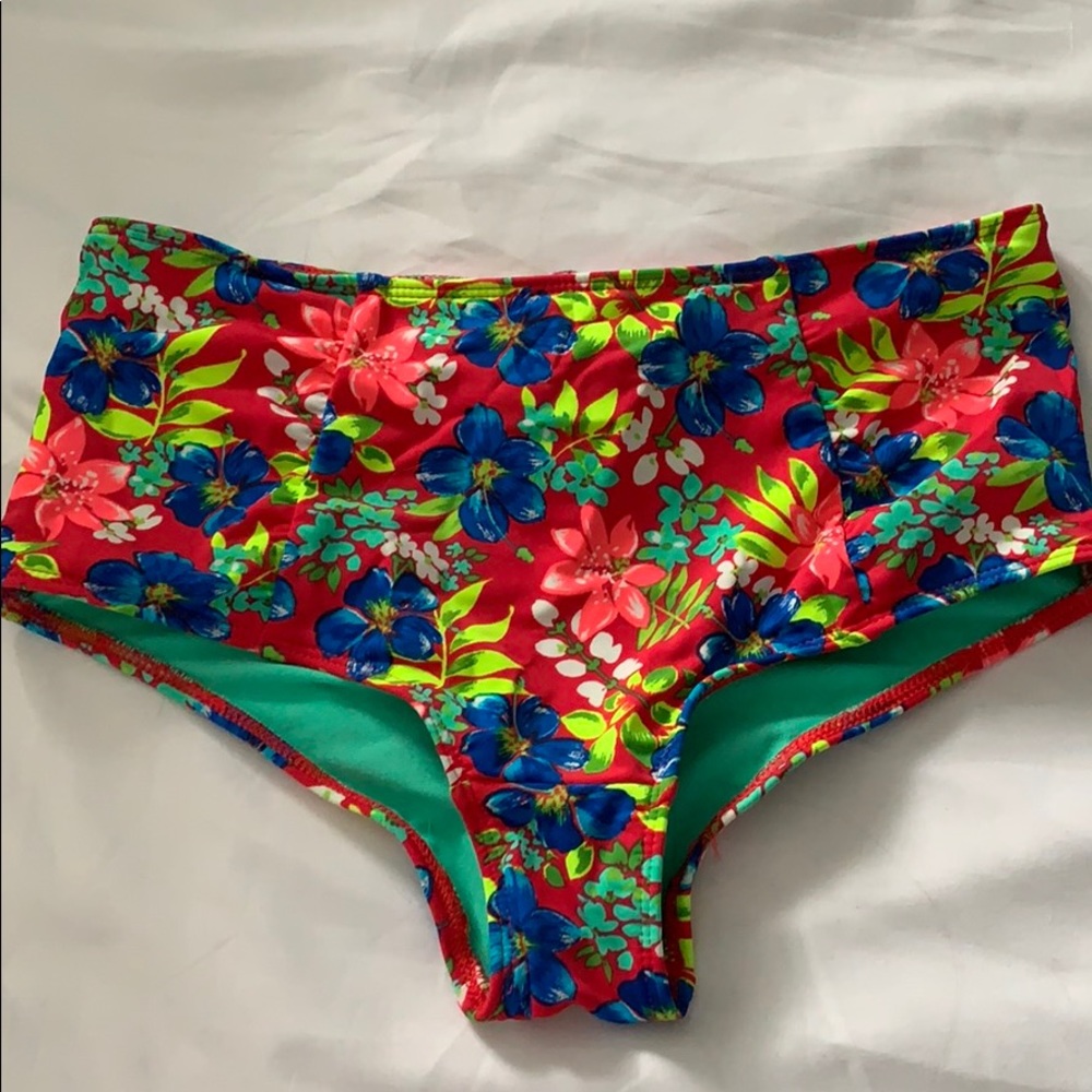 High waisted bottoms